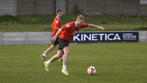 Manchester United's Class of 92 v Salford City in training ...