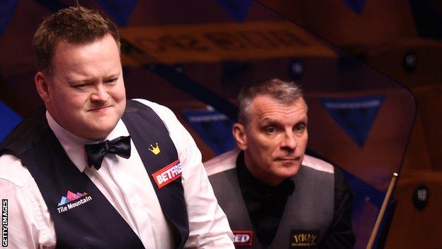 Shaun Murphy (à gauche) et Mark Davis