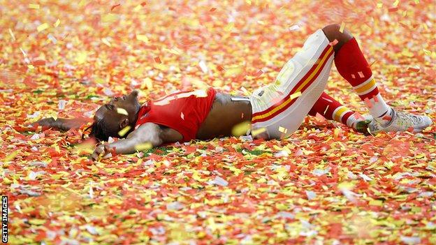 Super Bowl: Kansas City Chiefs race past 49ers in final reel for first  title since 1970, Super Bowl LIV