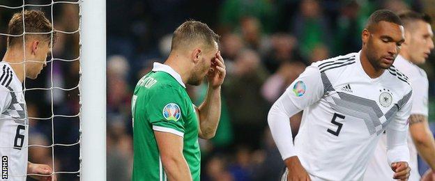 Northern Ireland striker Conor Washington failed to take two good chances in the first half