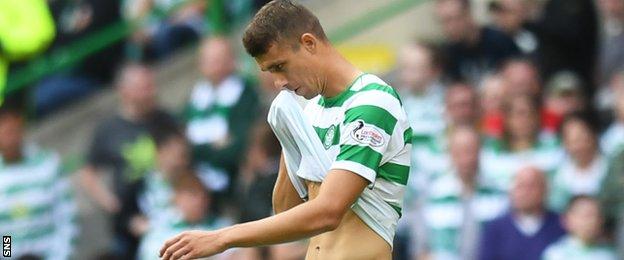 Celtic defender Jozo Simunovic was sent off early in the game