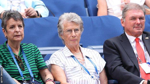 Virginia Wade watching Emma Raducanu's US Open fourth-round match