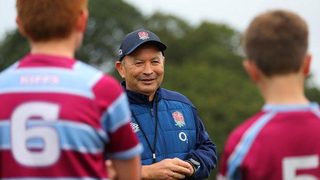 England head coach Eddie Jones coaching junior players