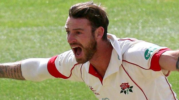 Lancashire v Middlesex: John Simpson hits 53 but hosts ... - 624 x 351 jpeg 31kB