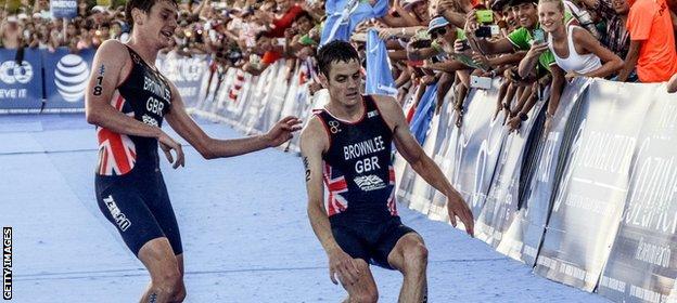 Alistair (left) and Jonny Brownlee