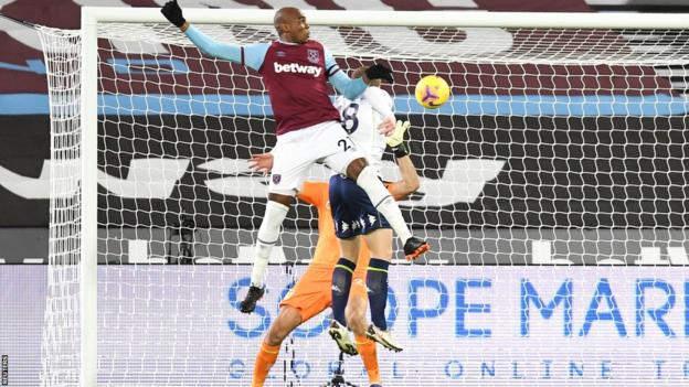 Angelo Ogbonna scores