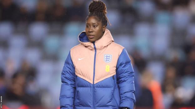 Anita Asante coaching with the England under-23s