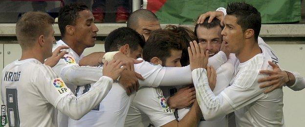 Real Madrid players celebrate Gareth Bale's goal at Eibar