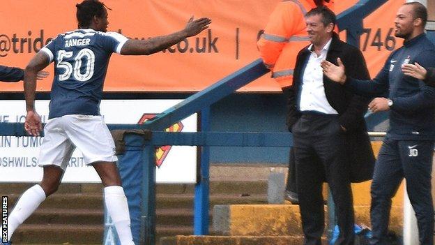 Southend United 4-1 Millwall - BBC Sport