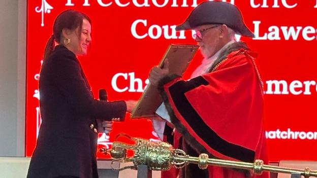 Chantelle Cameron receives the Freedom of Northampton at a ceremony in the town