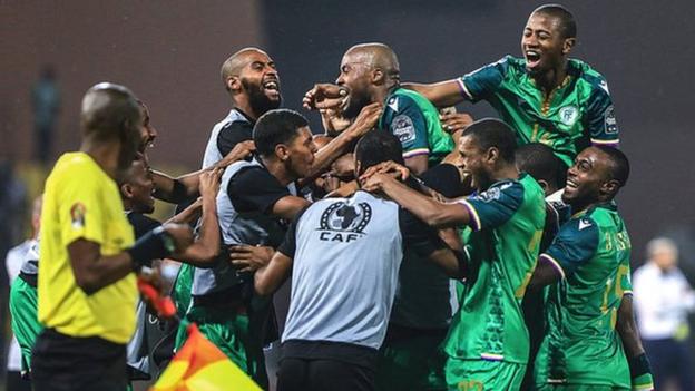 Comoros celebrate their second goal against Ghana