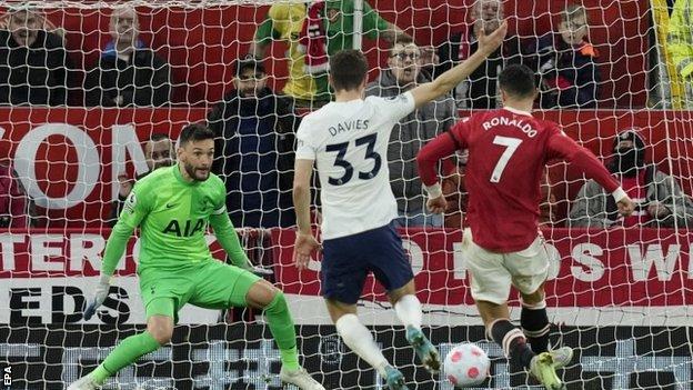 Cristiano Ronaldo Scores Double As Man United Beat Arsenal 3-2