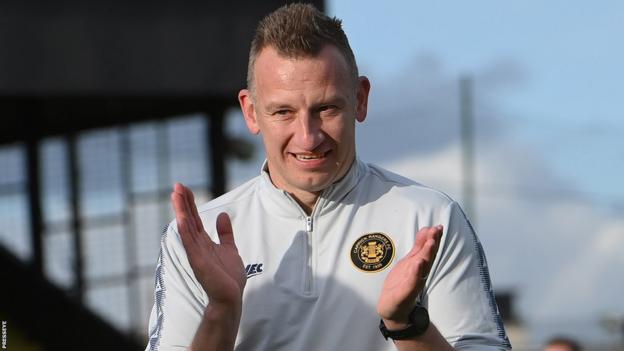 Carrick Rangers manager Stuart King