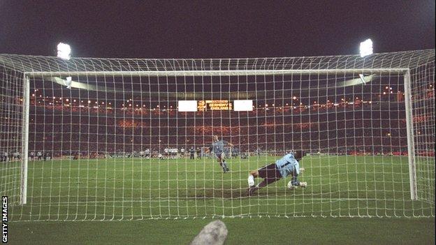 Gareth Southgate misses a penalty against Germany at Euro 96