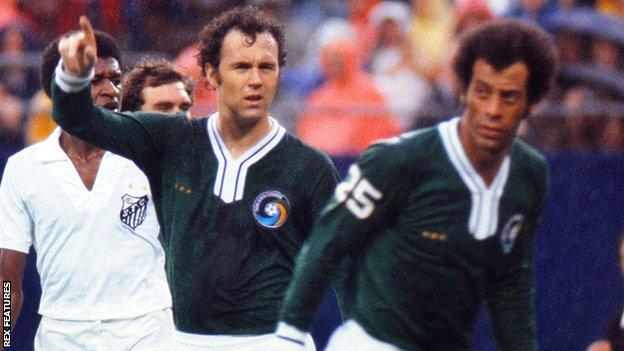 Franz Beckenbauer and Carlos Alberto
