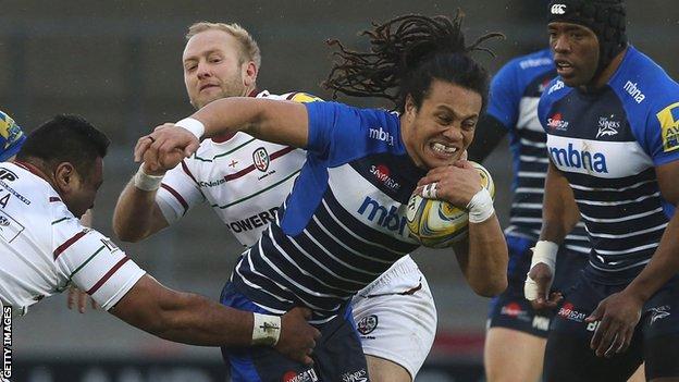 Sale's TJ Ioane breaking through attempted London Irish tackles