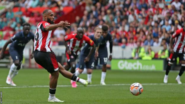 Brentford 2-2 Tottenham  Janelt and Toney goals earn Bees point