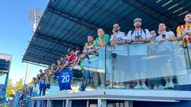 Fans at Stadio Paolo Mazza