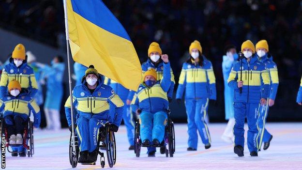 Ukrainian para-athletes arrive at the Beijing Games