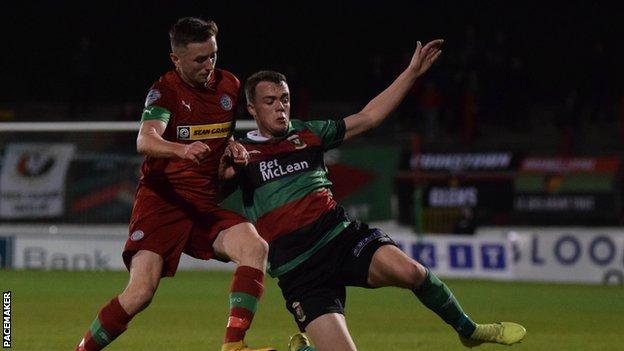 Irish Cup Semifinal Glentoran And Cliftonville Bosses In Dark Over