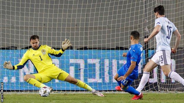 David Marshall makes a save