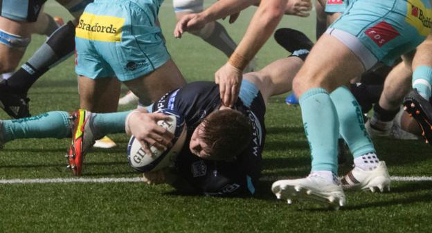 Johnny Matthews crowned Glasgow's win with a late try