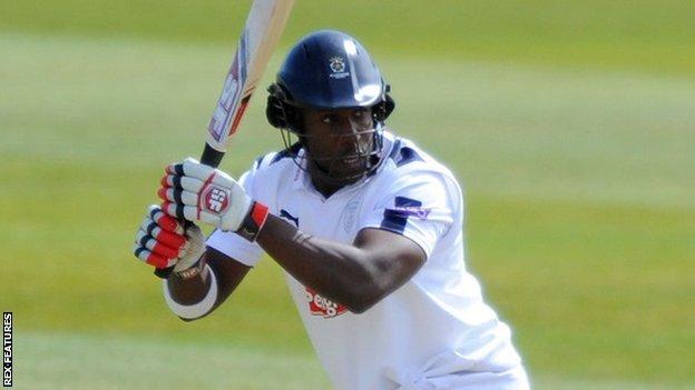 Hampshire's Michael Carberry