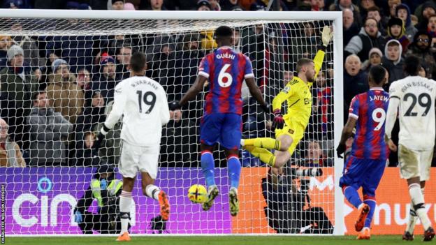 Crystal Palace 1-1 Manchester United: Michael Olise scores late equaliser as United miss probability to go second