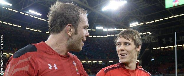 Alun Wyn Jones (left) with Liam Williams after Wales' 2014 Six Nations win against Scotland