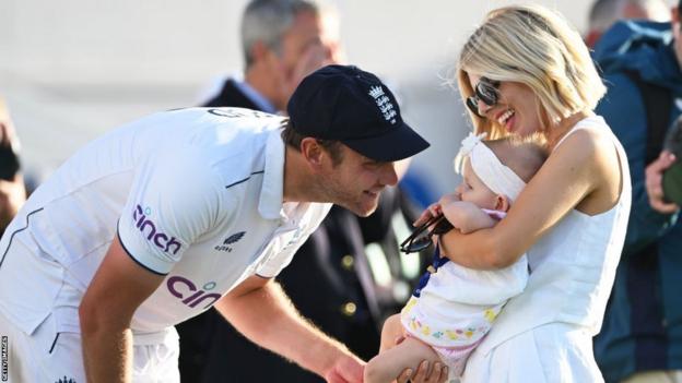 Stuart Broad, partner Mollie King and daughter