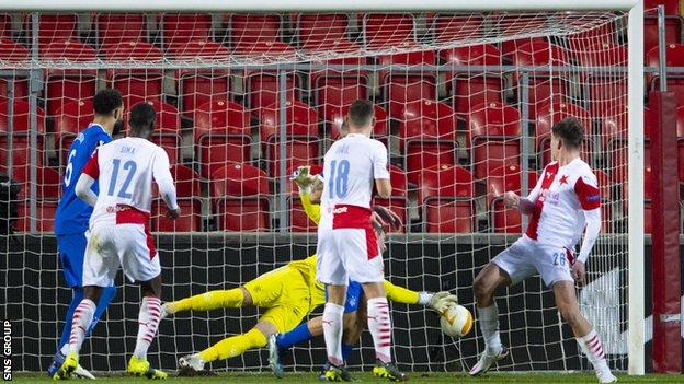 Rangers 0-2 Slavia Prague (1-3 agg): Steven Gerrard's side have two men  sent off in exit - BBC Sport