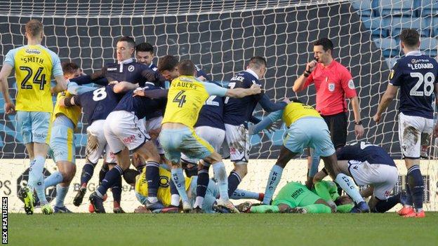 Millwall 0 0 Rotherham United Millers Defy Lions At The Den Bbc Sport