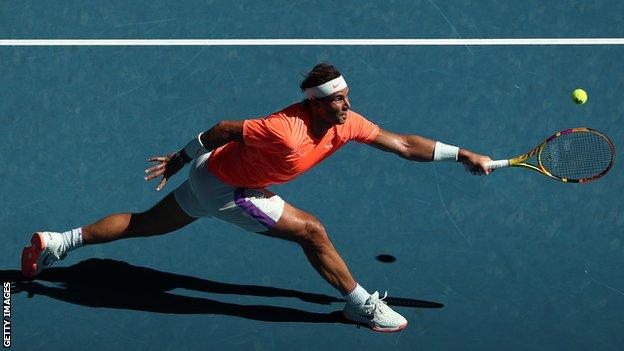 Australian Open: Rafael Nadal, Daniil Medvedev and Stefanos Tsitsipas second round - BBC Sport