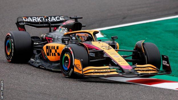 Daniel Ricciardo tijdens de kwalificatie voor de Japanse Grand Prix