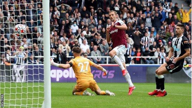 West Ham a battu Newcastle dans un thriller de six buts dimanche