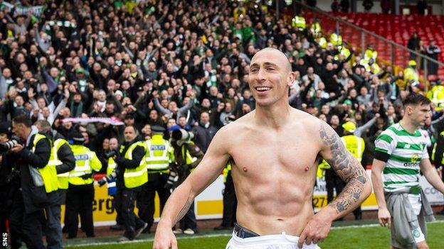 Scott Brown celebrates Celtic's win over Aberdeen