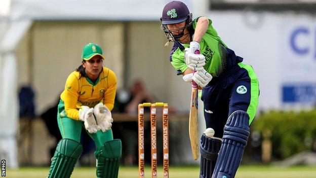 Ireland captain Gaby Lewis and Shauna Kavanagh put together a half-century stand