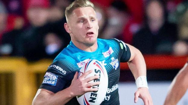 Brad Dwyer: Leeds Rhinos hooker signs new contract until 2020 - BBC Sport