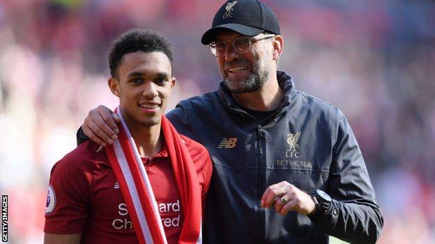 Trent Alexander-Arnold and Jurgen Klopp