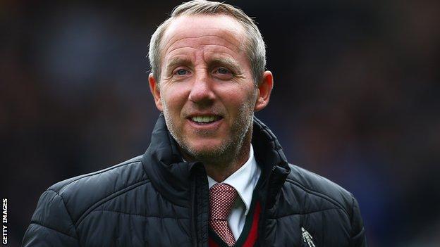 Lee Bowyer: Charlton Athletic boss offered five-year deal by new owners -  BBC Sport