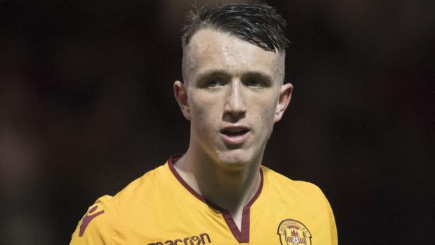 Celtic & Motherwell in talks after Turnbull delay