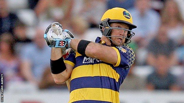Colin Ingram hits out for Glamorgan