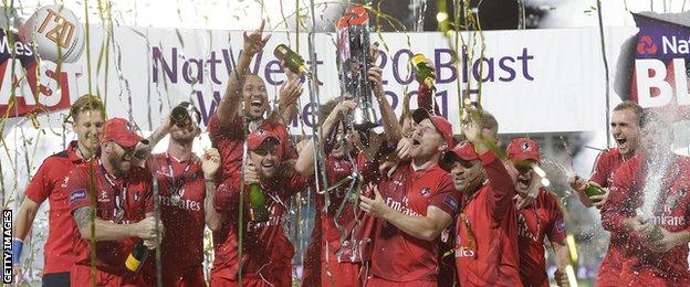 Lancashire celebrate winning the 2015 T20 Blast