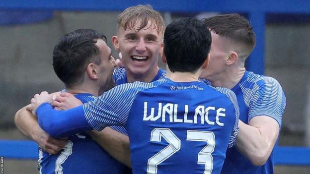 Glenavon players celebrate