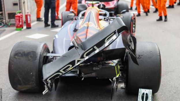 Sergio Perez-auto na een crash in de kwalificatie van Monaco