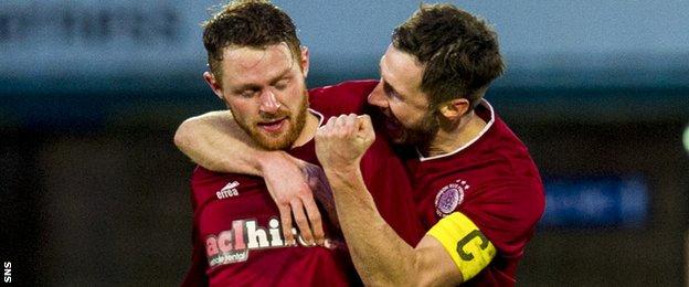 Linlithgow's Ruari MacLennan (left) celebrates his goal