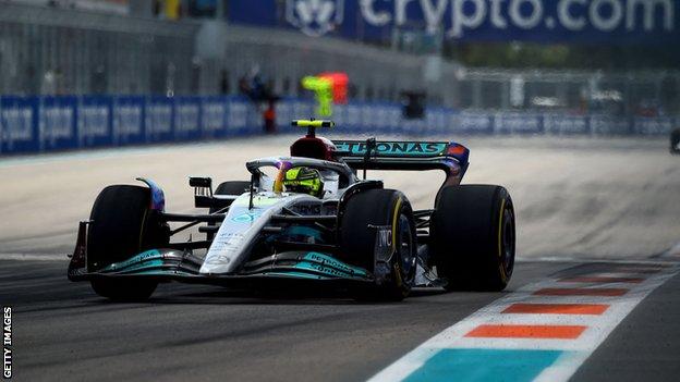 El notable zumbido del Gran Premio de Miami no puede ocultar la desgracia de Mercedes