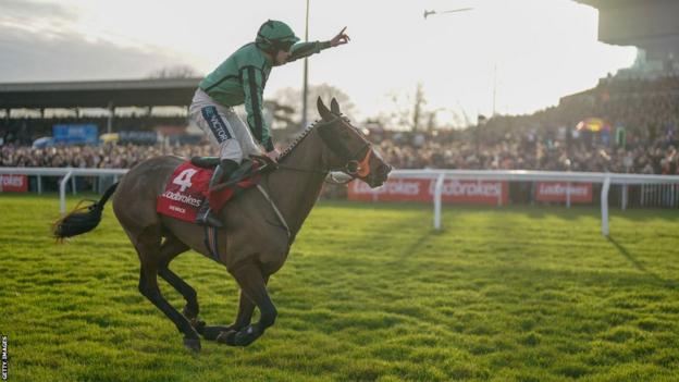 Gavin Sheehan celebrates on Hewick