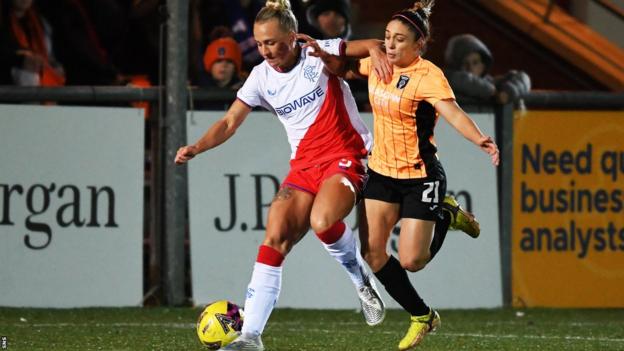 Rachel McLauchlan and Priscila Chinchilla