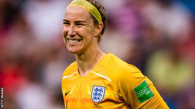 Karen Bardsley playing for England